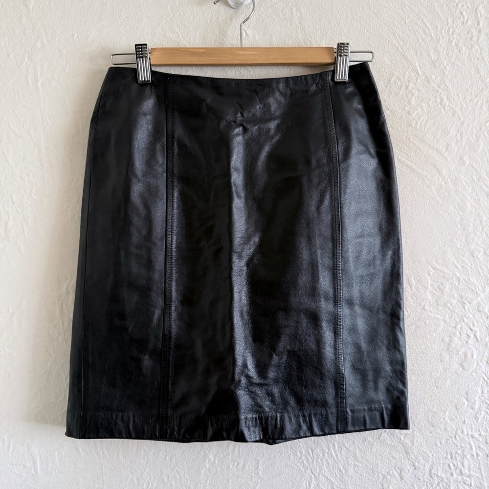 Ann Taylor LOFT Black Leather Mini Skirt Size 4